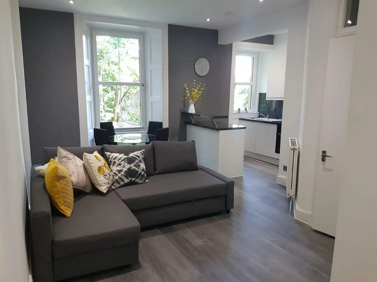 East Mayfield Residence Edinburgh 0*,